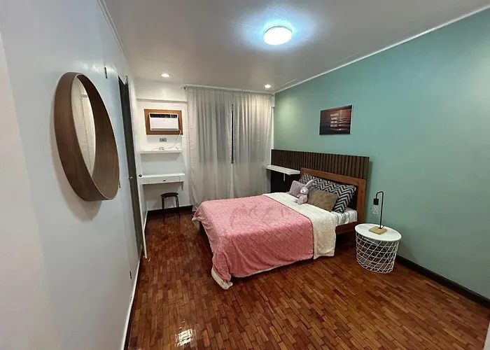 Villa 4br House In Pasay Near Airport